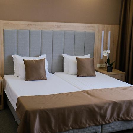 Sps Hotel Plovdiv Kültér fotó