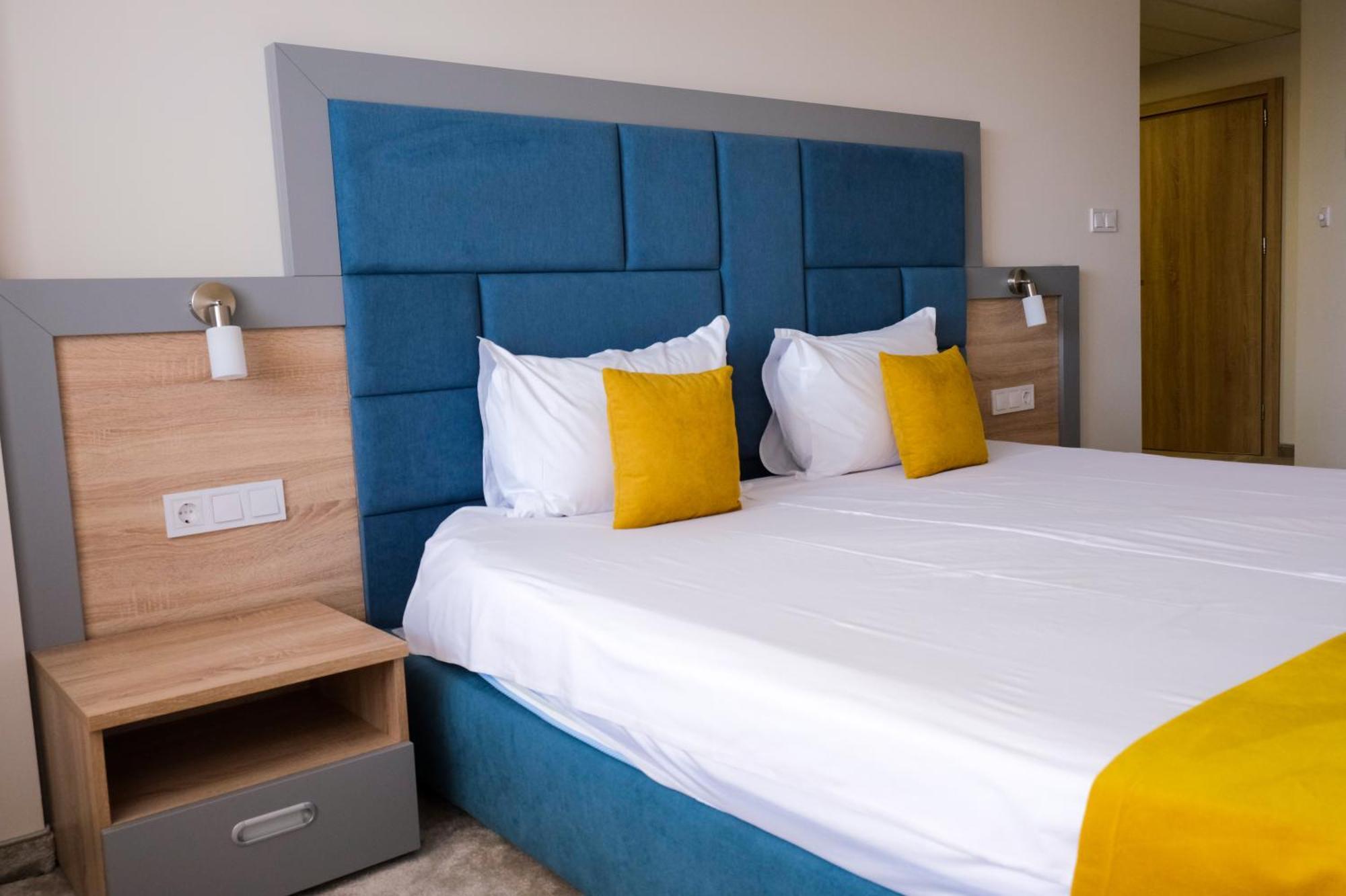 Sps Hotel Plovdiv Kültér fotó